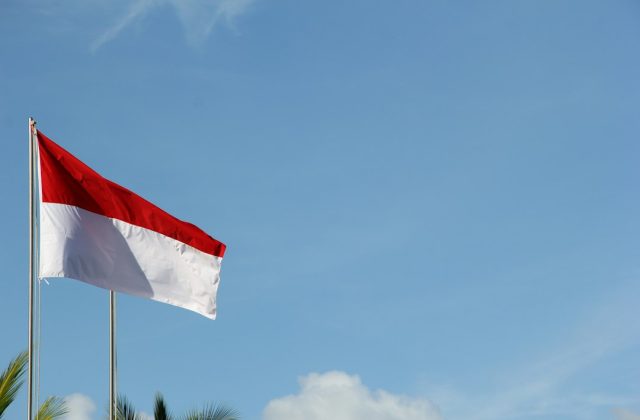 Bendera Merah Putih sebagai ilustrasi patriotisme generasi muda Indonesia