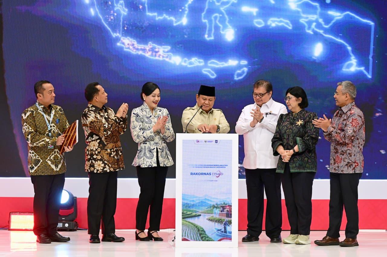 Presiden Prabowo meluncurkan Dewan Nasional Kesejahteraan Keuangan di JIEXPO Kemayoran