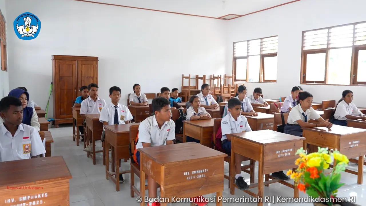 Foto dokumentasi dari publikasi revitalisasi sekolah, Kementerian Sekretariat Negara.